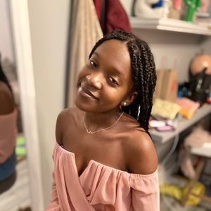 Meet your Posher, Alisha